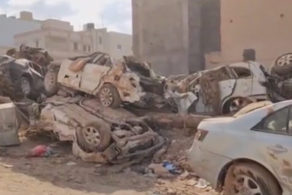 Mohamed Ramadan Donates to Libya, Egypt Flood Recovery