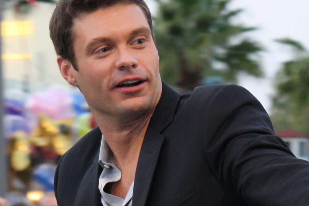 Ryan Seacrest replaces Pat Sajak on Wheel of Fortune in 2024
