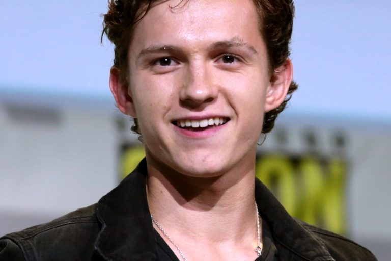 Internet Trolls Mock Tom Holland’s Sober Lifestyle as ‘Bore-O