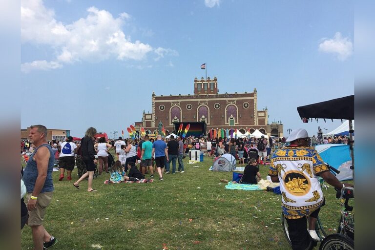 Pride producer Keith Edwards builds commercial livestream to counter White House influence