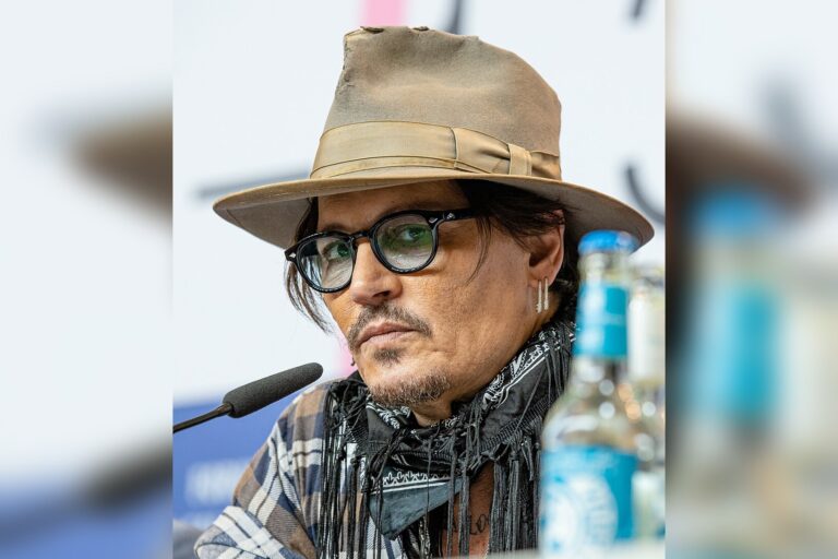 Johnny Depp Returns to Hollywood Studio Film in ‘Ebenezer’ Trailer, Reimagining ‘A Christmas Carol’ as Horror