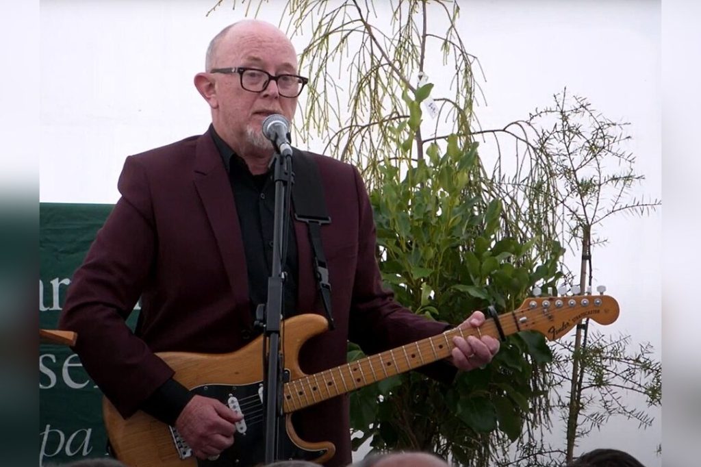 Sir Dave Dobbyn